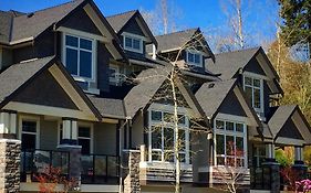 Brookside Inn Boutique Hotel